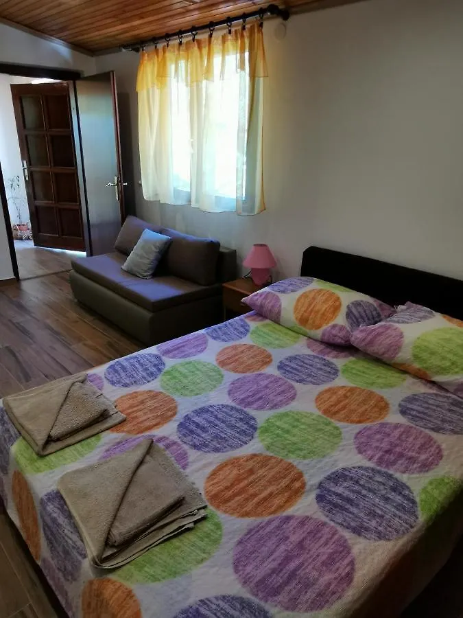 Apartment Kika Liznjan